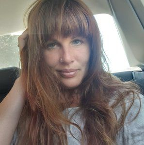 Meet your Posher, Charylie